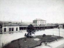 Bahnhof von Aschaffenburg, historische Aufnahme um 1890, Stadt- und Stiftsarchiv Aschaffenburg, Fotosammlung